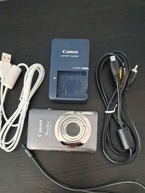 Canon PowerShot ELPH 100 HS Digital Camera in Dark Gray